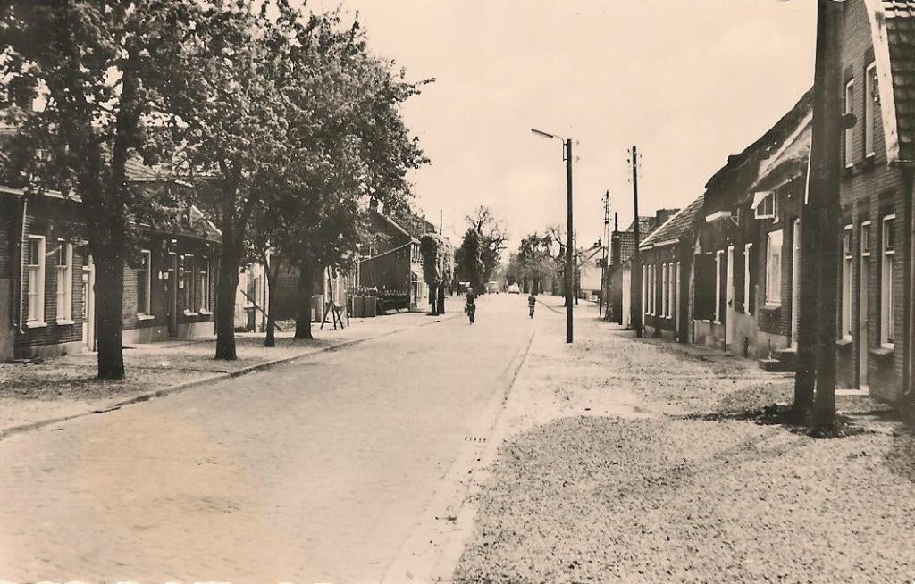 Asperen, Verzamelen, Ansichtkaarten | Nederland, Verzenden, 1940 tot 1960, Gelopen, Gelderland
