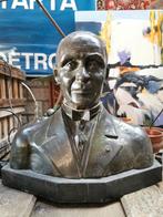 Antieke bronzen buste 1938, Ophalen