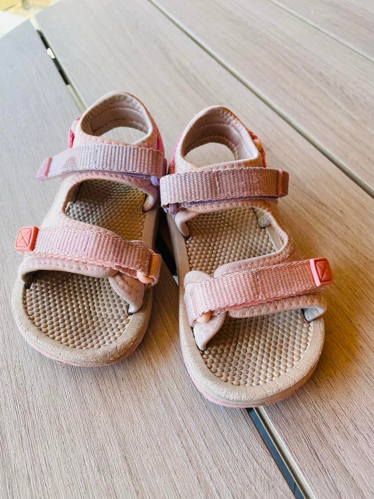 Shoesme sandalen roze/paars maat 26, Kinderen en Baby's, Kinderkleding | Schoenen en Sokken, Ophalen of Verzenden, Gebruikt, Meisje