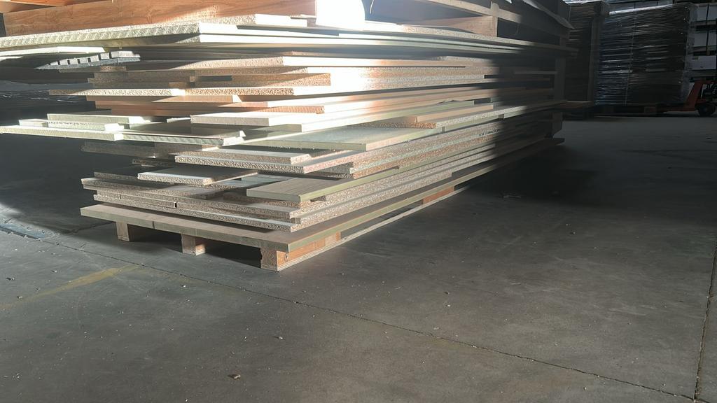 Diverse platen voor een hobbyist, Doe-het-zelf en Verbouw, Ophalen, Zo goed als nieuw