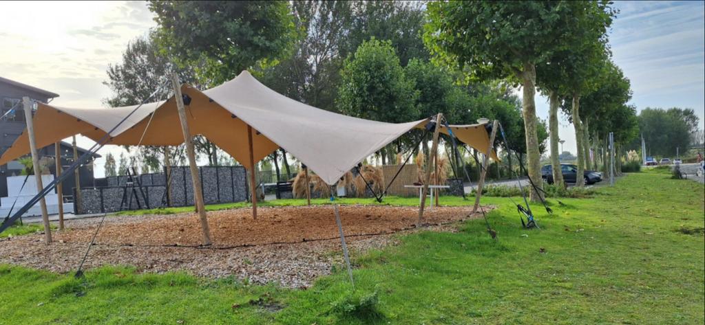 Stretchtent te koop 10x10 meter, Ophalen, Zo goed als nieuw, 8 meter of meer