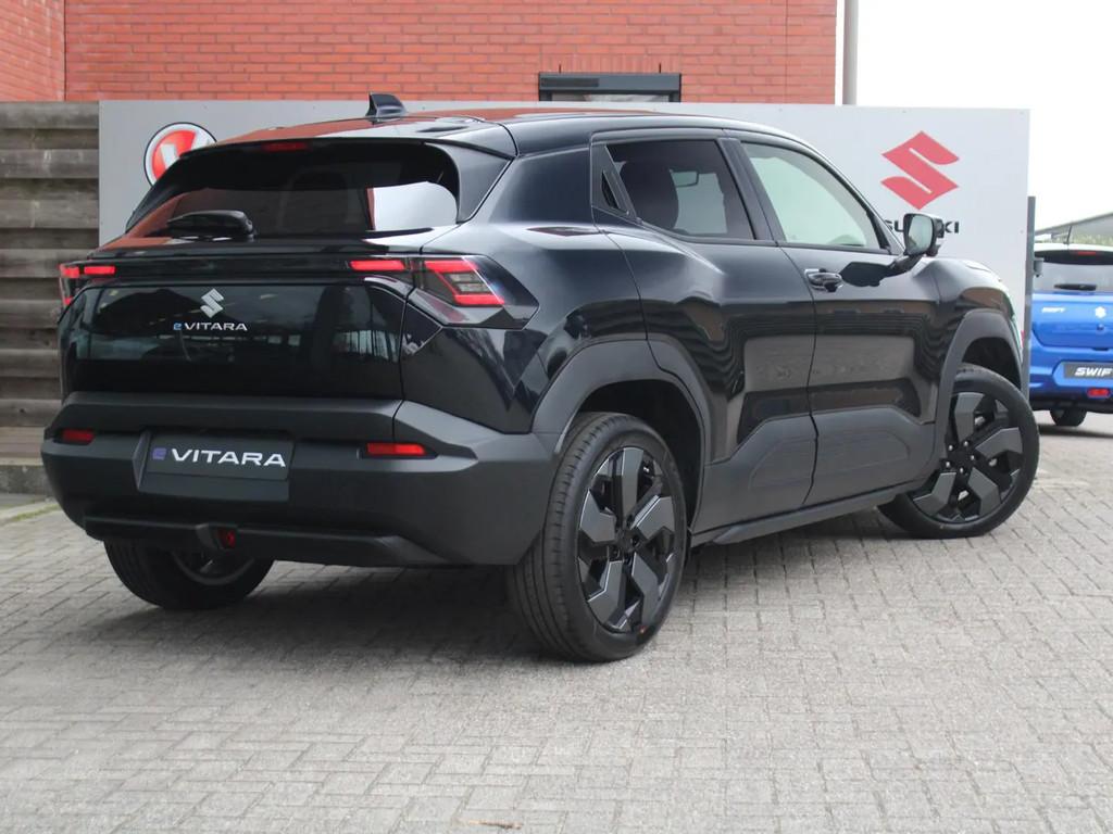 Suzuki Vitara Style 61 kWh € 39.039,00, Auto's, Suzuki, Automaat, Stof, Zwart, Nieuw