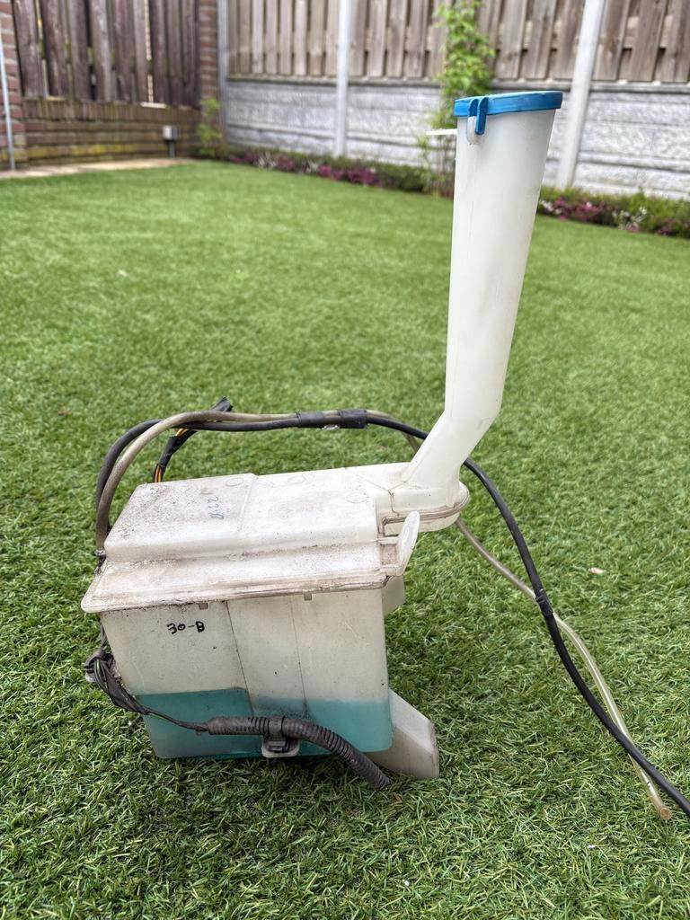 Ruitenwisser tank Suzuki Alto / Nissan Pixo 2009-2014, Ophalen of Verzenden, Gebruikt, Suzuki