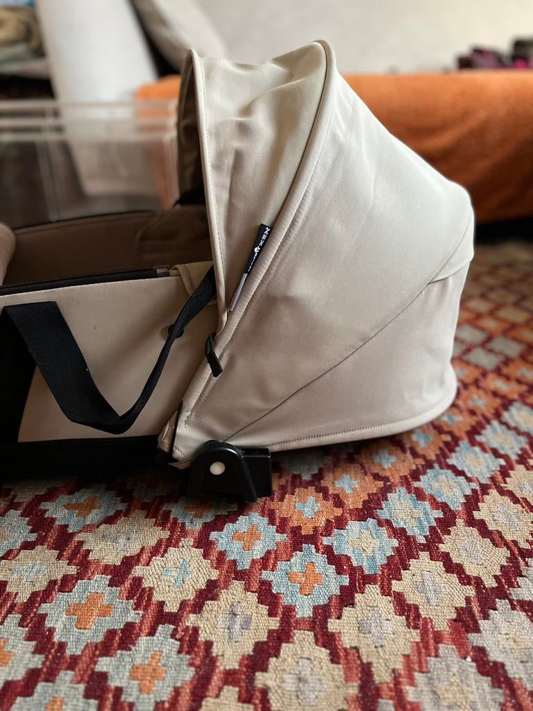 Yoyo babyzen bassinet met adapters - beige, Ophalen, Zo goed als nieuw, Overige merken