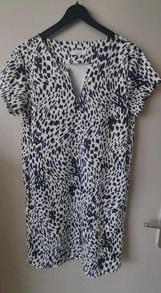 Jurk van Fame, maat 42, Kleding | Dames, Fame, Zwart, Maat 42/44 (L), Ophalen of Verzenden