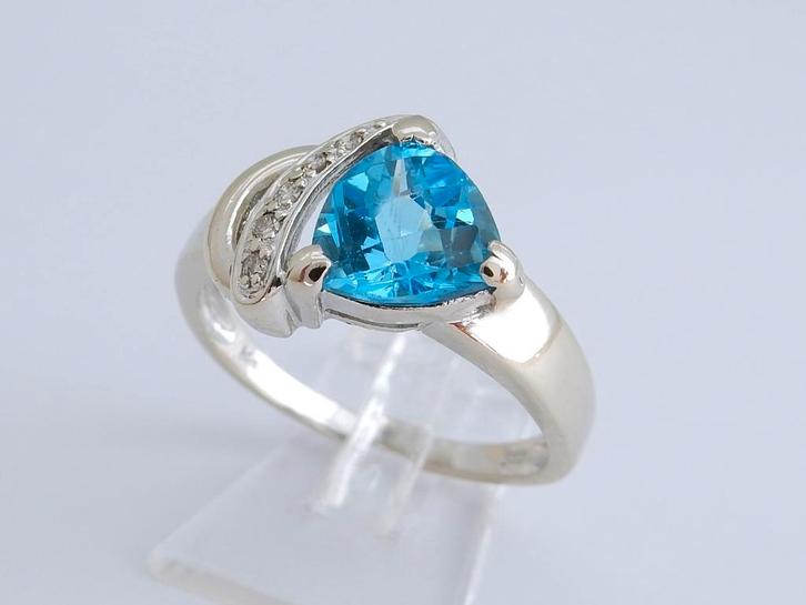 14 karaat Wit Gouden Ring Topaas 5 Diamanten Damesring, Sieraden, Tassen en Uiterlijk, Ringen, Nieuw, Dame, 18 tot 19, Goud, Goud