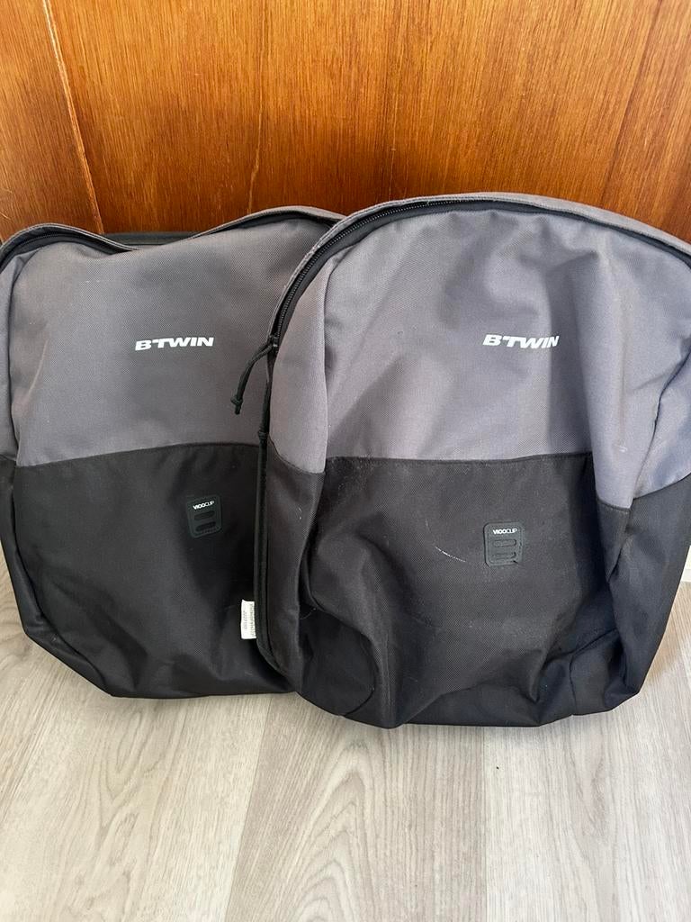 Fietstassen, 2 stuks BTWIN, Fietsen en Brommers, Ophalen, Gebruikt