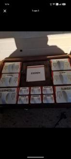 Antieke kruidenkast met porseleinen lades, Antiek en Kunst, Ophalen of Verzenden