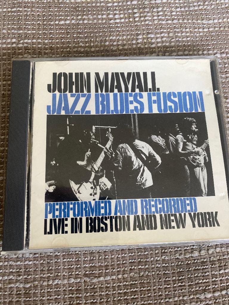 John Mayall : Jazz Blues Fusion ( cd ), Cd's en Dvd's, Ophalen of Verzenden, 1980 tot heden, Zo goed als nieuw, Blues