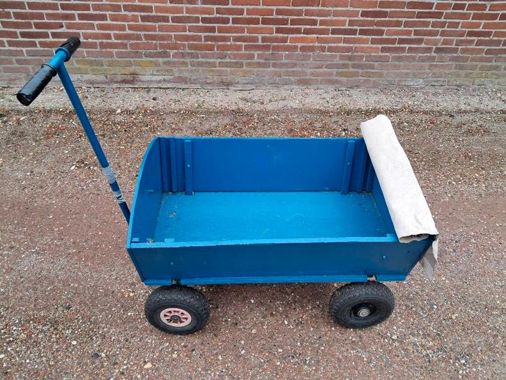 Bolderkar iets groter dan normaal, met zeiltje, Caravans en Kamperen, Bolderkarren, Gebruikt, Ophalen