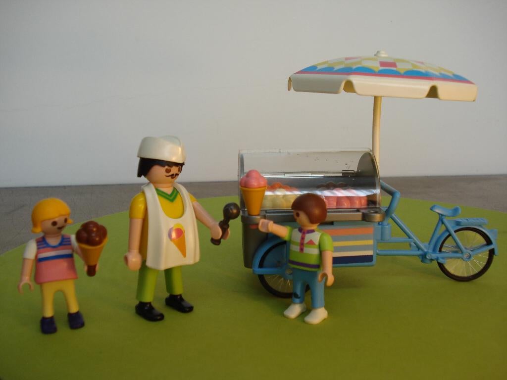 3244 ijscokar - 4408 Pa met baby - kindje op fiets, Ophalen of Verzenden, Zo goed als nieuw, Complete set