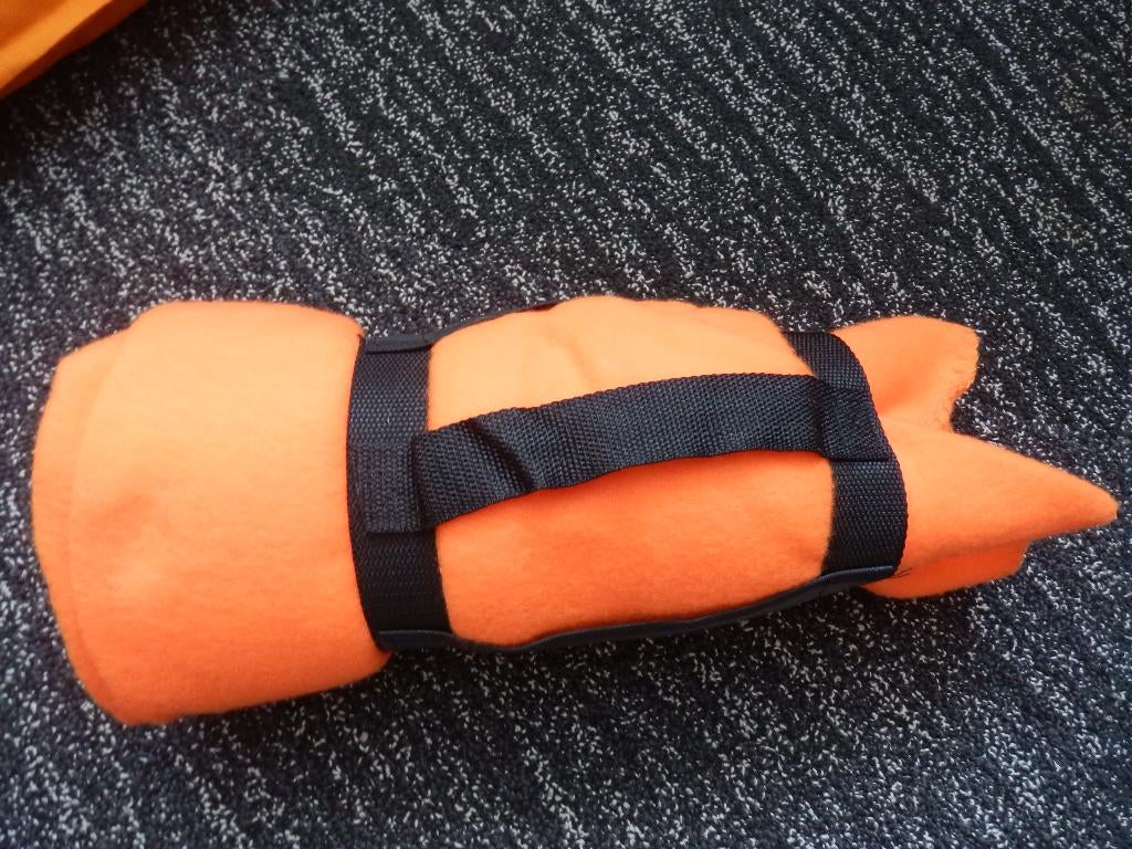 oranje plaid en kussen NIEUW, Ophalen of Verzenden, Nieuw