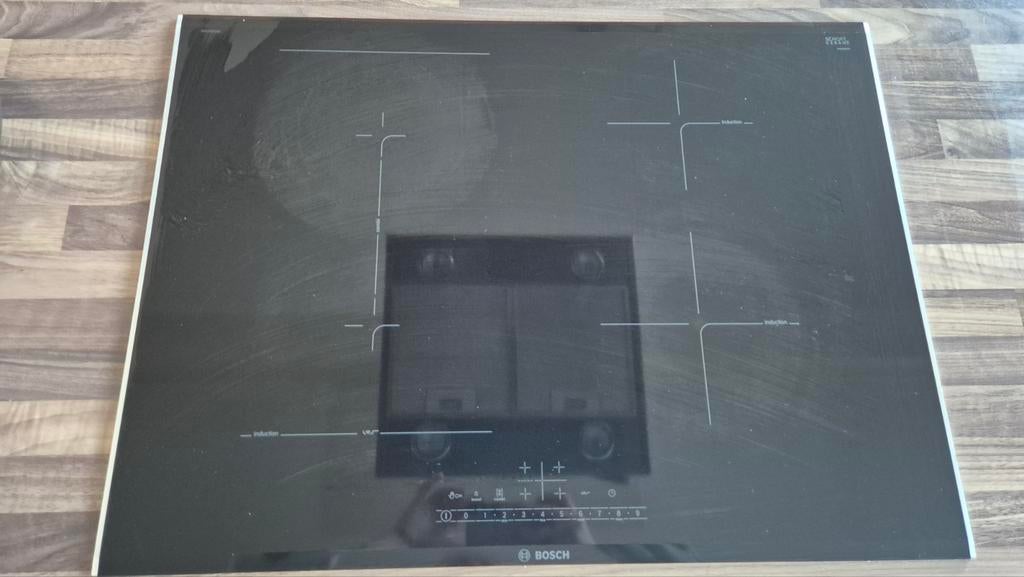 Bosch Inductie kookplaat PVS77SFCSE, Witgoed en Apparatuur, Ophalen, 4 kookzones, Zo goed als nieuw, Inbouw
