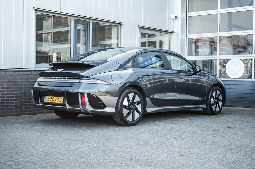 Hyundai IONIQ 6 Style 53 kWh (bj 2023, automaat), Auto's, Hyundai, Gebruikt, 18 min, 53 kWh, Sedan