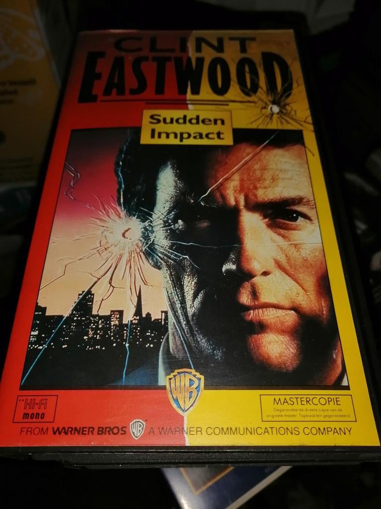 VHS - Sudden Impact, Cd's en Dvd's, VHS | Film, Alle leeftijden, Ophalen of Verzenden, Zo goed als nieuw