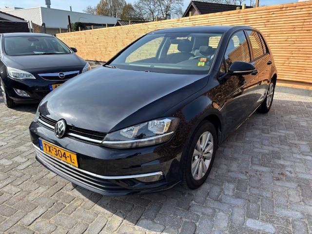 Volkswagen Golf 1.0 TSI Comfortline Business ECC Navi PDC LM, Auto's, Adaptive Cruise Control, Stof, Zwart, Origineel Nederlands