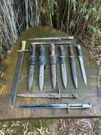 Grote set Duitse bajonetten en andere WOII items, Ophalen of Verzenden, Duitsland, Foto of Poster