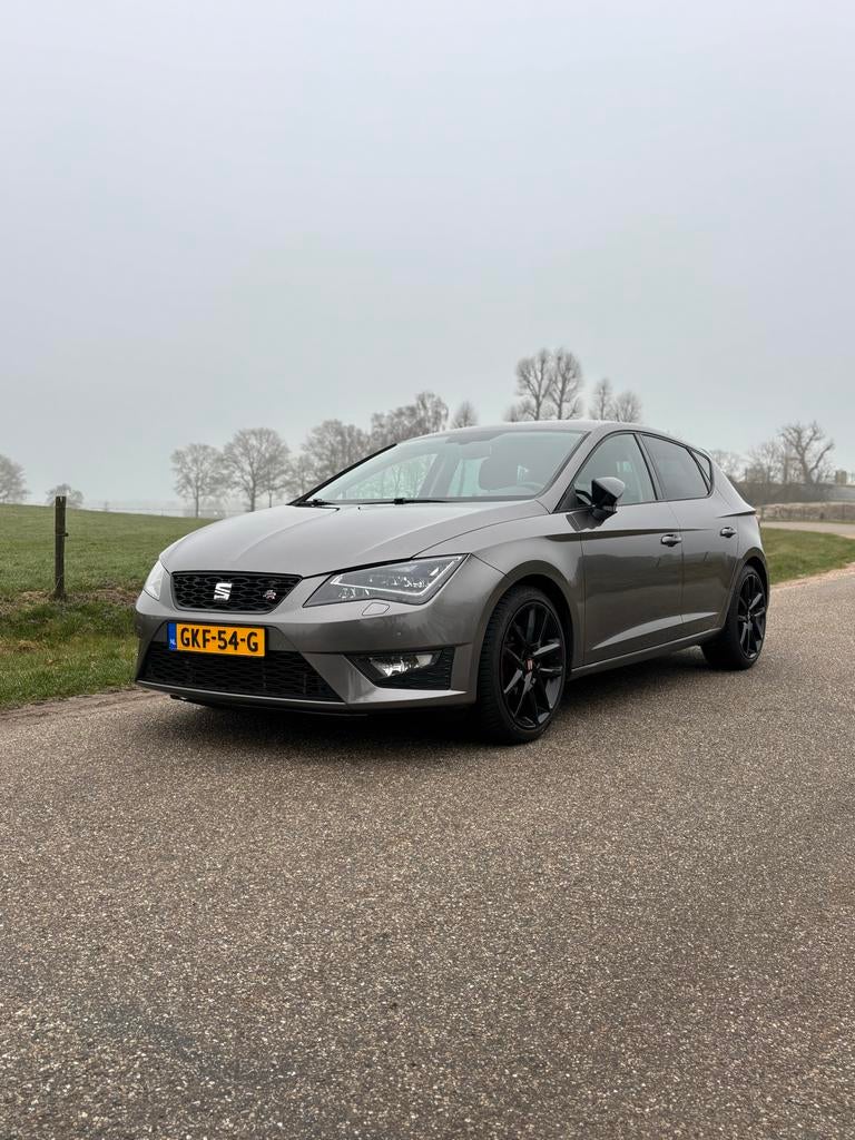 Seat Leon 1.8 TSI 132KW/180PK 2014 Grijs, Auto's, Seat, Voorwielaandrijving, Zwart, 4 cilinders, Particulier