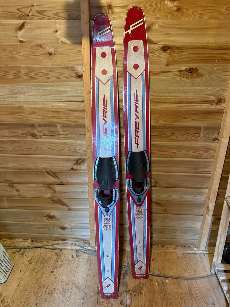 Prachtige retro Freyrie waterski's - Decoratie, Ophalen, Gebruikt, 160 cm of meer, Waterski's