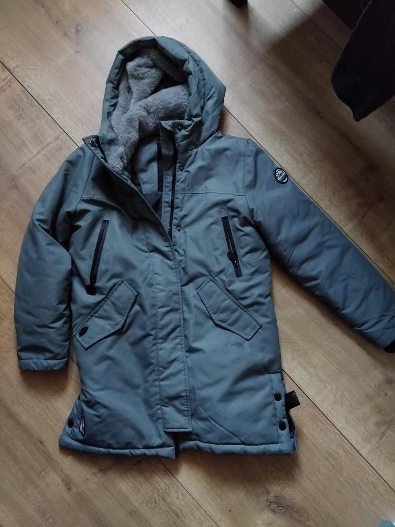 Winterjas meisje. 146/152, Ophalen of Verzenden, Zo goed als nieuw, Meisje, Jas