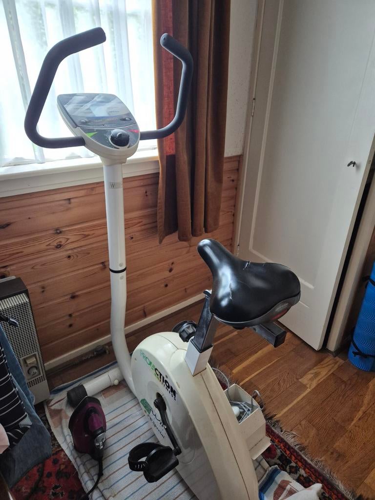 Hometrainer ProAction BH Fitness, Ophalen of Verzenden