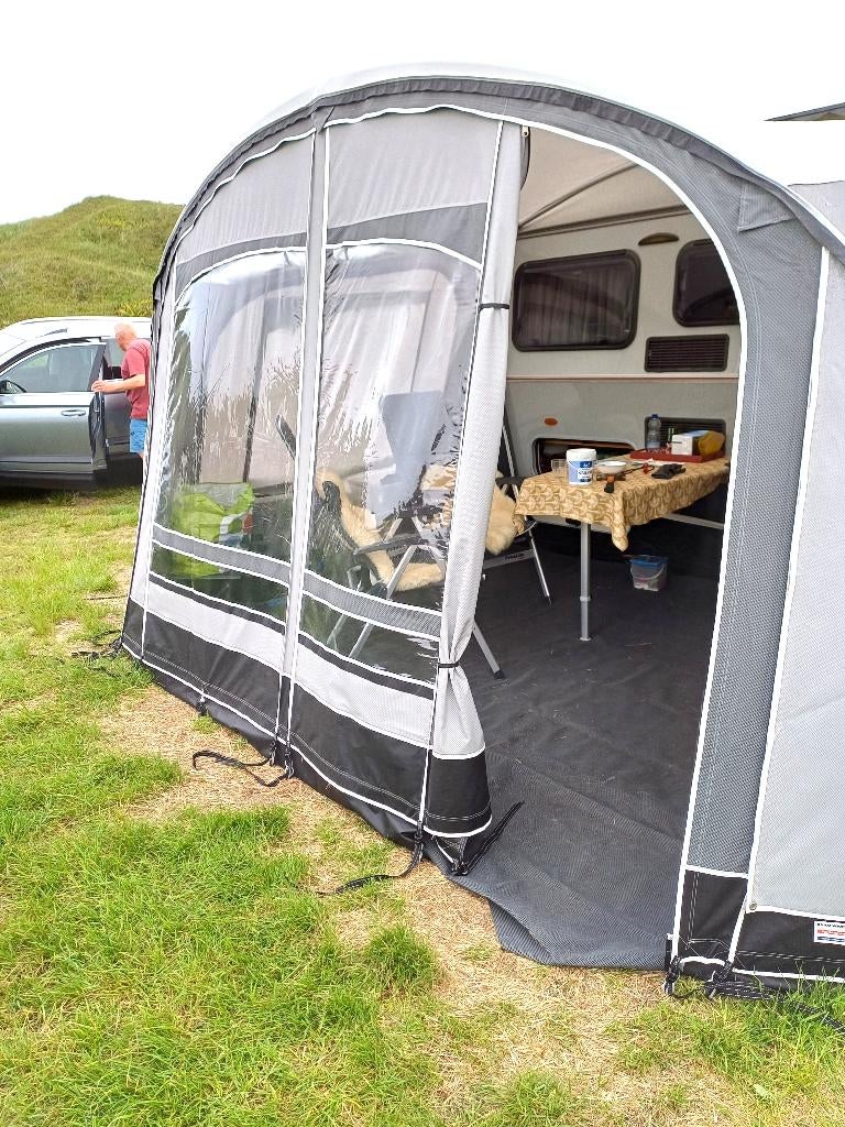 Voortent Unico Bologna Eriba Touring Triton 430 hoog model, Caravans en Kamperen, Voortenten en Luifels, Ophalen, Zo goed als nieuw