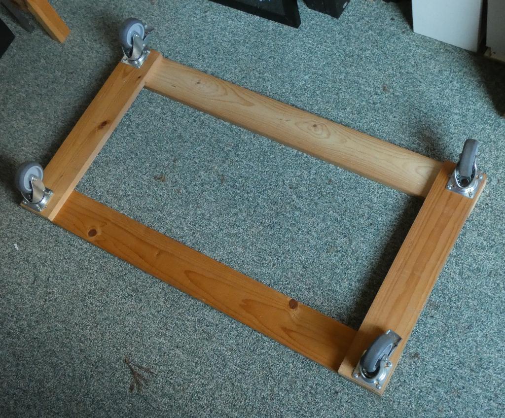 Ikea IVAR onderstel met zwenkwielen 50cm diepte, Ophalen of Verzenden, Zo goed als nieuw