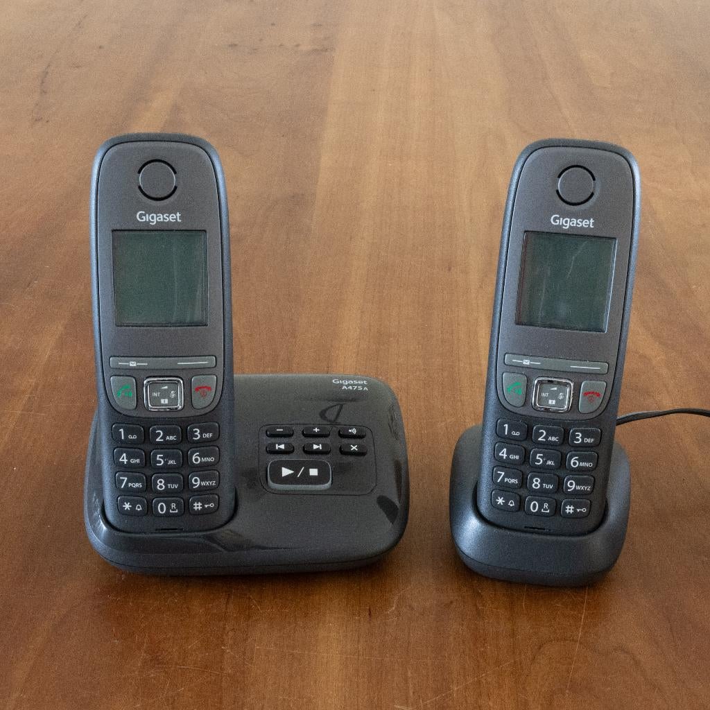 Gigaset A475, 2 handsets met basisstation incl. antw.app., Ophalen of Verzenden, Zo goed als nieuw, 2 handsets, Stralingsarm