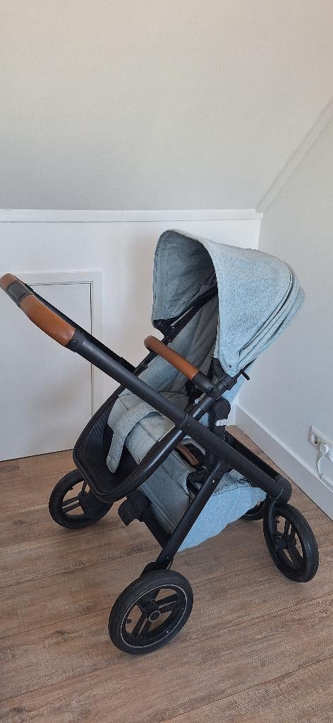 Dubatti one, complete set inclusief accessoires., Luchtbanden, Zo goed als nieuw, Combiwagen, Ophalen