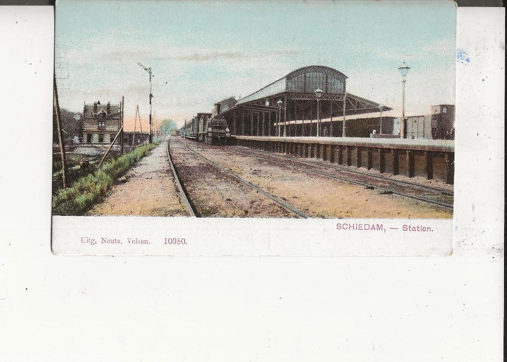 Schiedam Station met stoomlocomotief Nauta, Verzamelen, Ansichtkaarten | Nederland, Ophalen of Verzenden, Voor 1920, Ongelopen