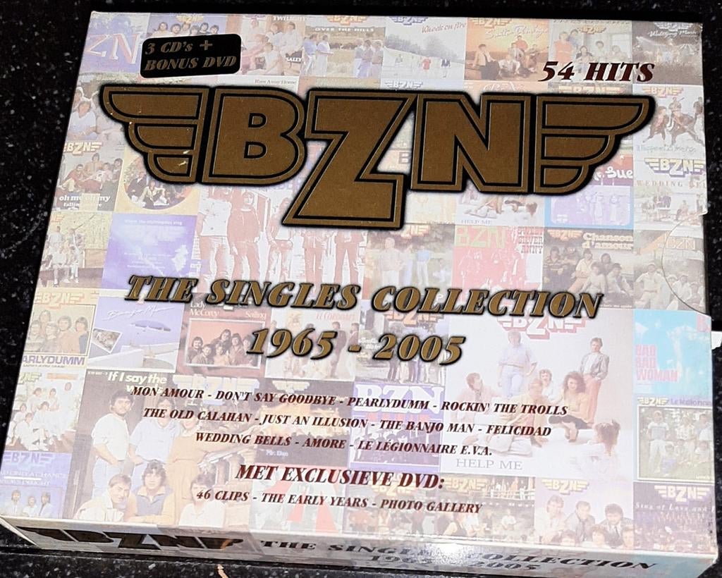 BZN the singles collection 1965-2005 3cdbox + dvd, Ophalen of Verzenden, Zo goed als nieuw, Boxset