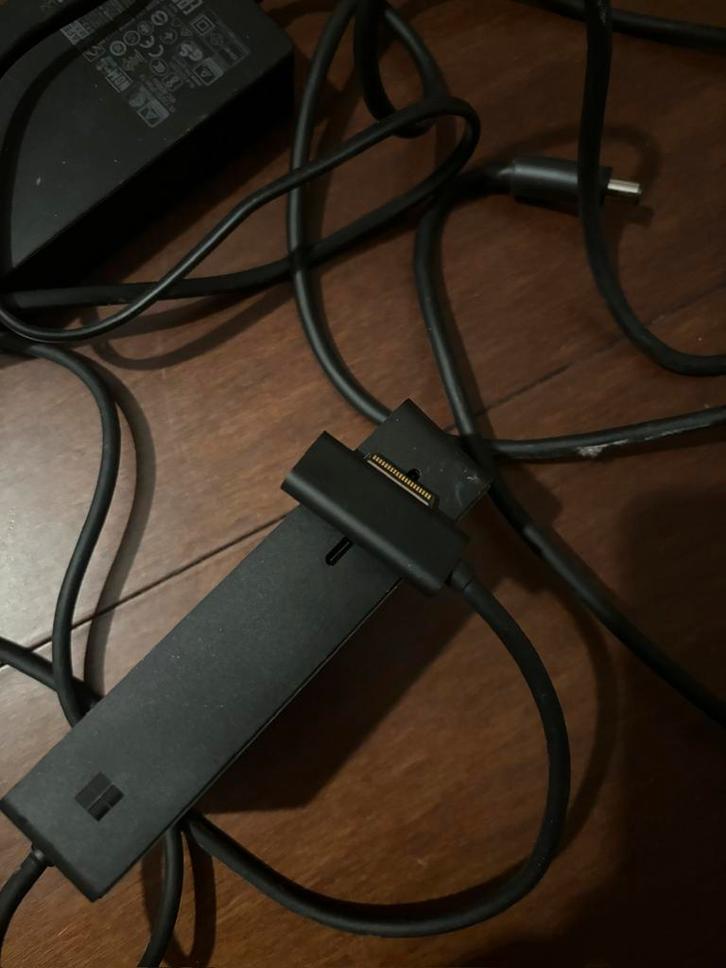 Microsoft Surface Docking Station 2, Computers en Software, Dockingstations, Zo goed als nieuw, Docking station, Laptop, Verzenden