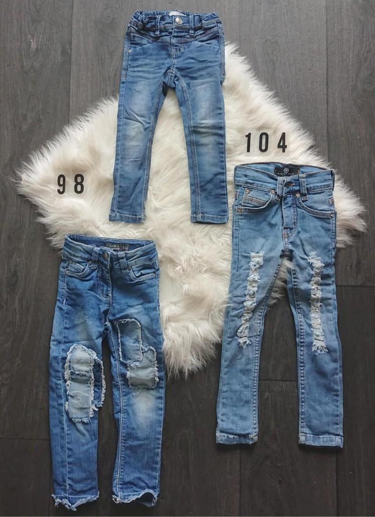 Drie spijker broeken maat 98-104, Kinderen en Baby's, Kinderkleding | Maat 98, Ophalen of Verzenden, Gebruikt, Meisje, Broek