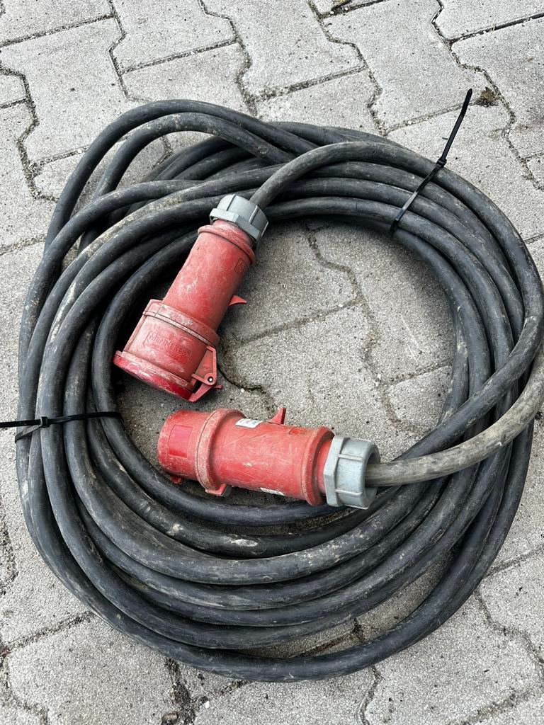 32A krachtstroom verlengkabel 5G6 van 21 meter, Doe-het-zelf en Verbouw, Elektra en Kabels, Ophalen of Verzenden, Zo goed als nieuw