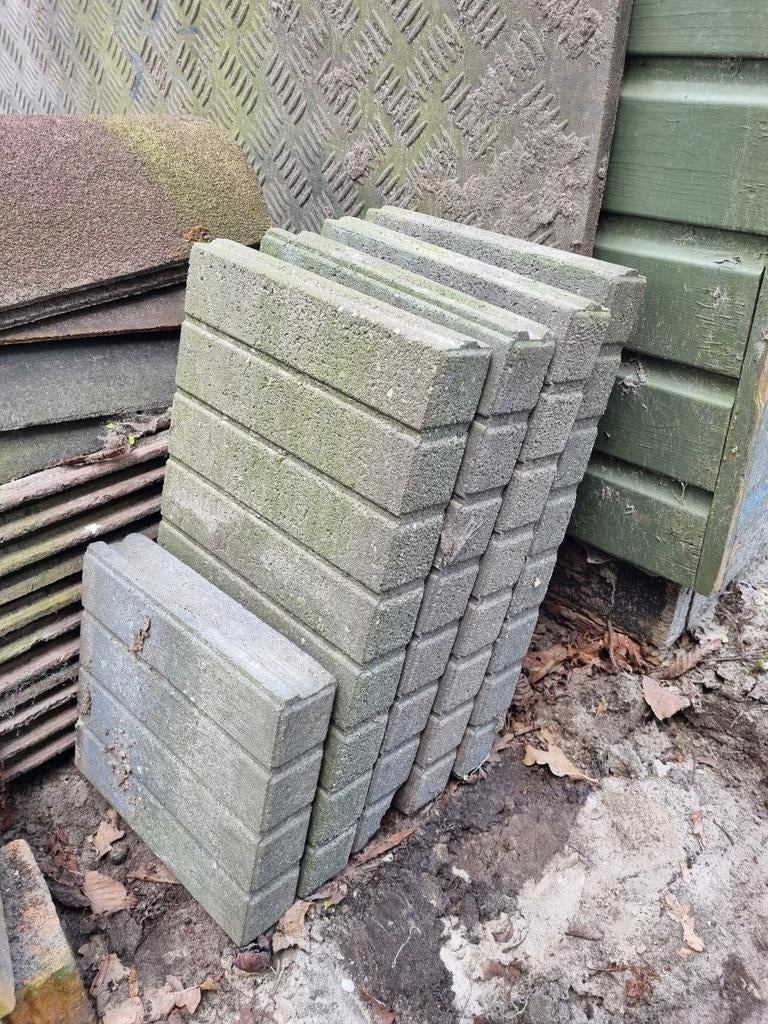 Opsluitbandjes 50x26 - 4,5 stuks, Tuin en Terras, Tegels en Klinkers, Ophalen, Gebruikt, Beton, Overige typen
