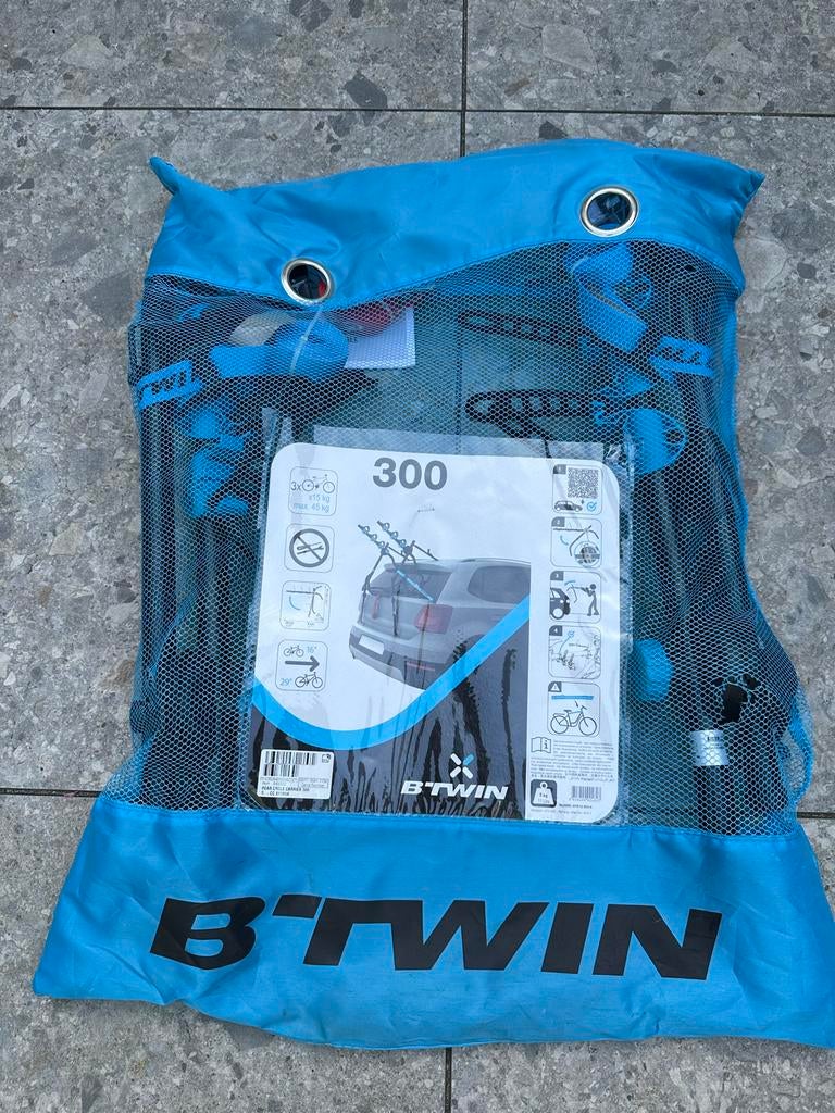 B'Twin 300 Achterklep Fietsendrager voor 3 fietsen, Ophalen, 3 fietsen of meer, Nieuw, Achterklepdrager