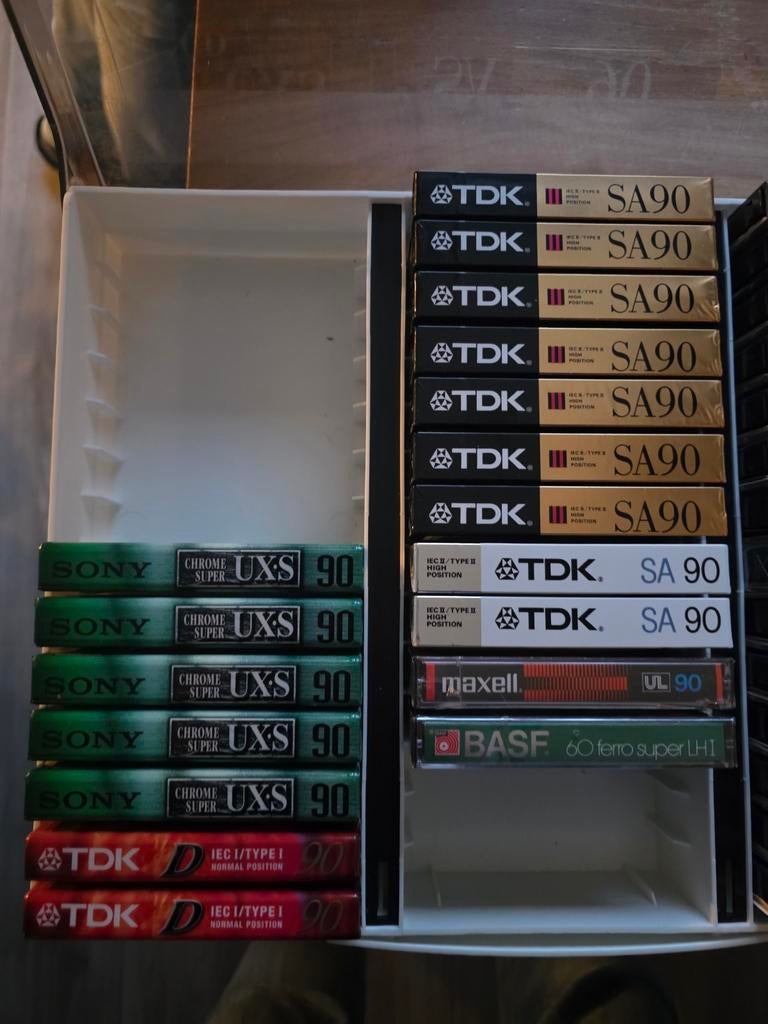 Partij van 18 cassettebandjes nieuw in verpakking!, Cd's en Dvd's, Cassettebandjes, Gebruikt, 2 t/m 25 bandjes, Overige genres