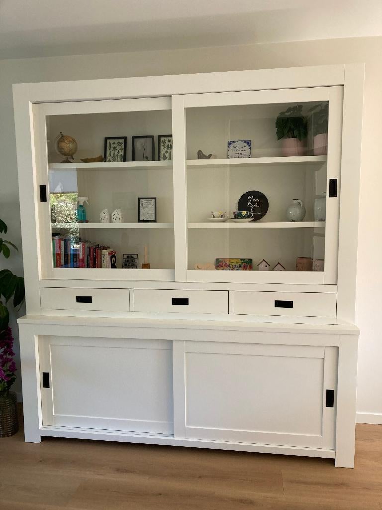 Buffetkast/ winkelkast, Huis en Inrichting, Kasten | Buffetkasten, Zo goed als nieuw, 200 cm of meer, 25 tot 50 cm, Ophalen