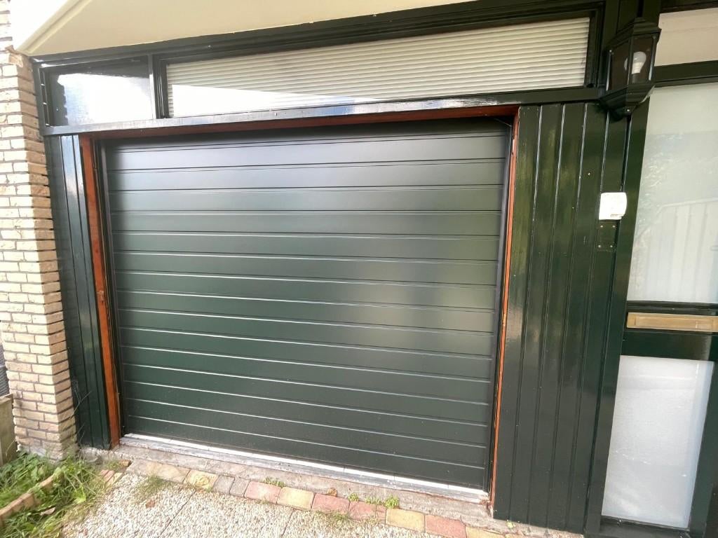 Alutech garage deur, Ophalen, Garagedeur, Zo goed als nieuw, Metaal