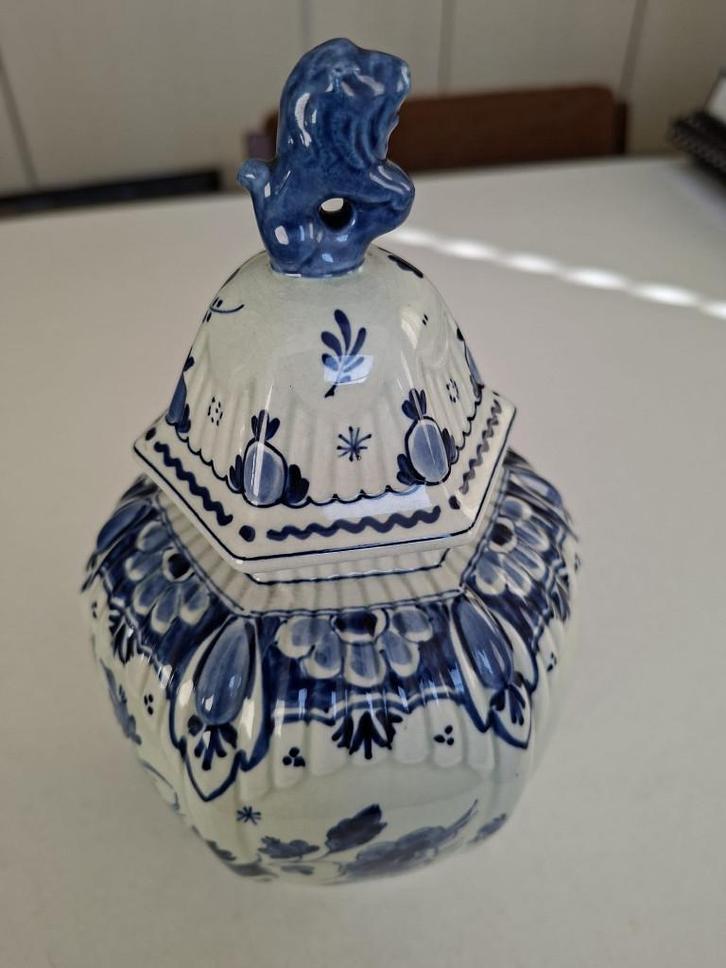 origineel Delfts blauwe vaas met 6 kant deksel, Antiek en Kunst, Antiek | Vazen, Ophalen of Verzenden