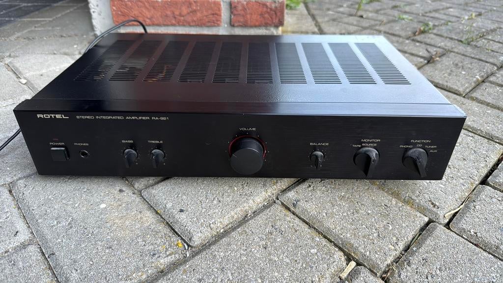 Rotel RA-921 Stereo Geïntegreerde Versterker, Overige merken, Gebruikt, Ophalen of Verzenden, Minder dan 60 watt