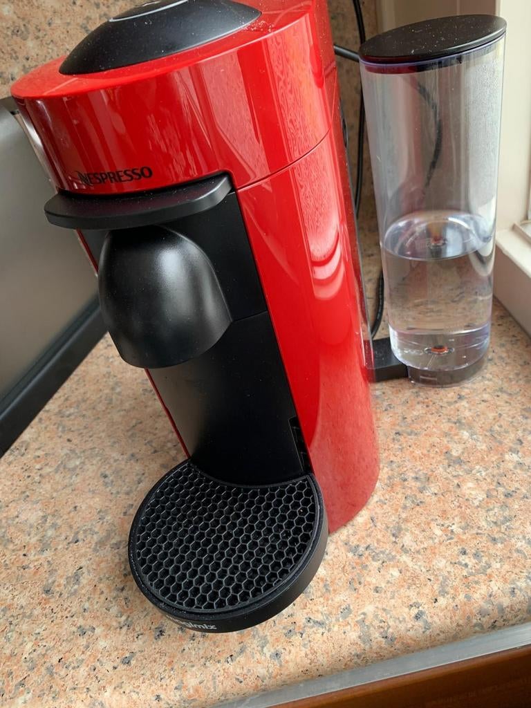 Nespresso Magimix koffiezetapparaat rood, Witgoed en Apparatuur, Koffiezetapparaten, Gebruikt, Espresso apparaat, Ophalen of Verzenden