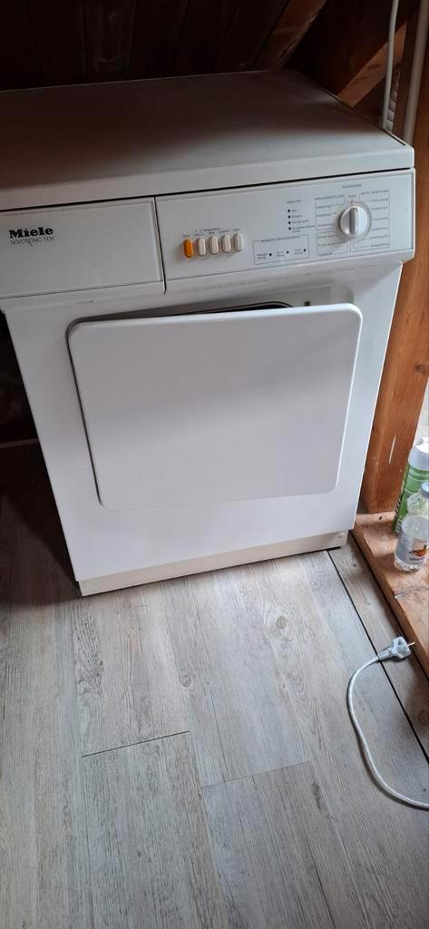 Miele Novotronic T433 wasdroger, Witgoed en Apparatuur, Wasdrogers, Gebruikt, Luchtafvoer, 4 tot 6 kg, 85 tot 90 cm, Ophalen of Verzenden