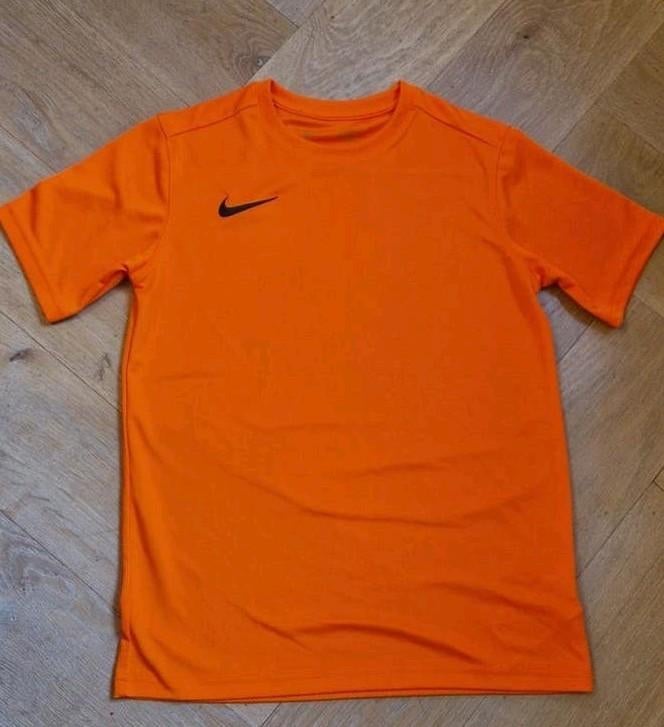 Nike Oranje Sportshirt - Maat L (147-158), Kinderen en Baby's, Kinderkleding | Maat 152, Jongen of Meisje, Ophalen of Verzenden