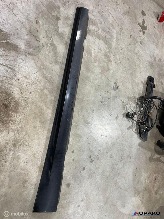 BMW E90 E91 dorpel Sideskirt recht zwart 475 black sapphire, Gebruikt, Einsteinlaan 5, Rijswijk, Ophalen of Verzenden, Info@bmw.com