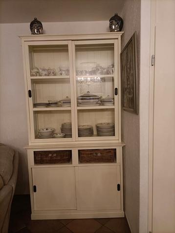 Landelijke inrichting! beschikbaar voor biedingen