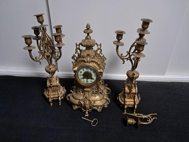Antiek Klokkenstel met Kandelaars - Opknapper, Antiek en Kunst, Antiek | Klokken, Ophalen