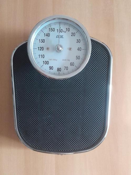 Ade Personenweegschaal 160 kilo ( zgan ) retro look, Witgoed en Apparatuur, Weegschalen, Zo goed als nieuw, Analoog, Personenweegschaal