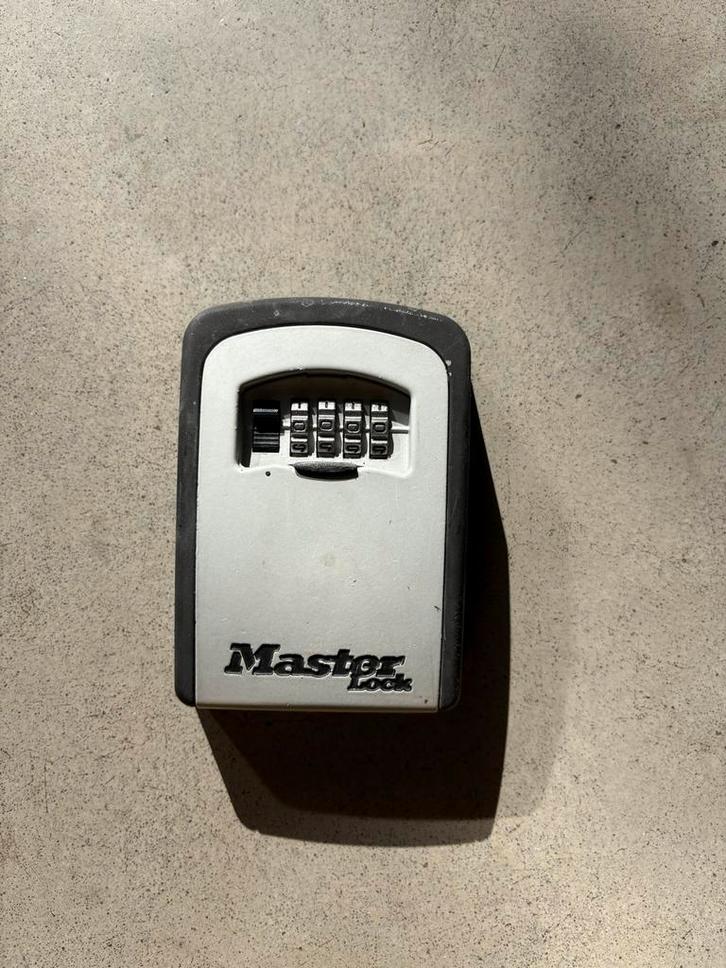 Master Lock Sleutelkluis met Combinatie, Doe-het-zelf en Verbouw, Hang- en Sluitwerk, Gebruikt, Slot, Overige materialen, Ophalen
