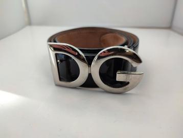 Dolce & Gabbana Zwarte Lakleren Riem 95cm beschikbaar voor biedingen